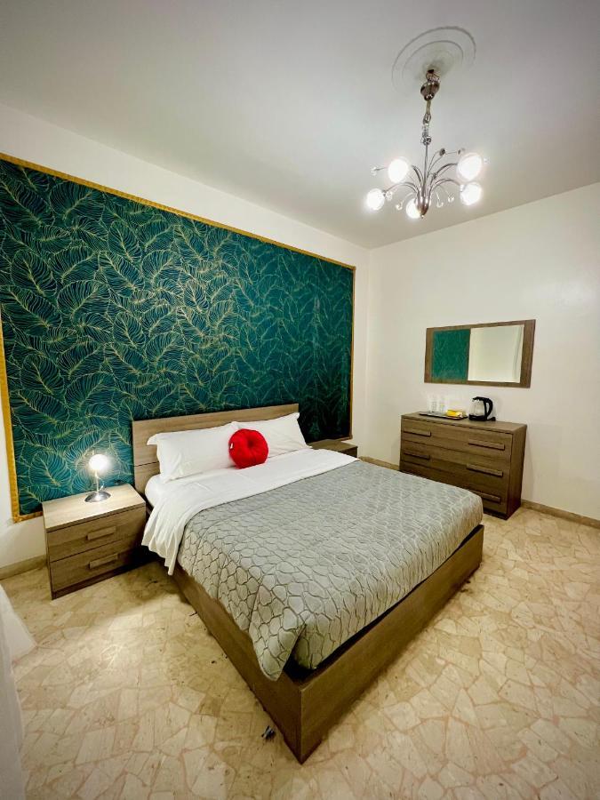 Venice Vip Guest House Mestre Bagian luar foto