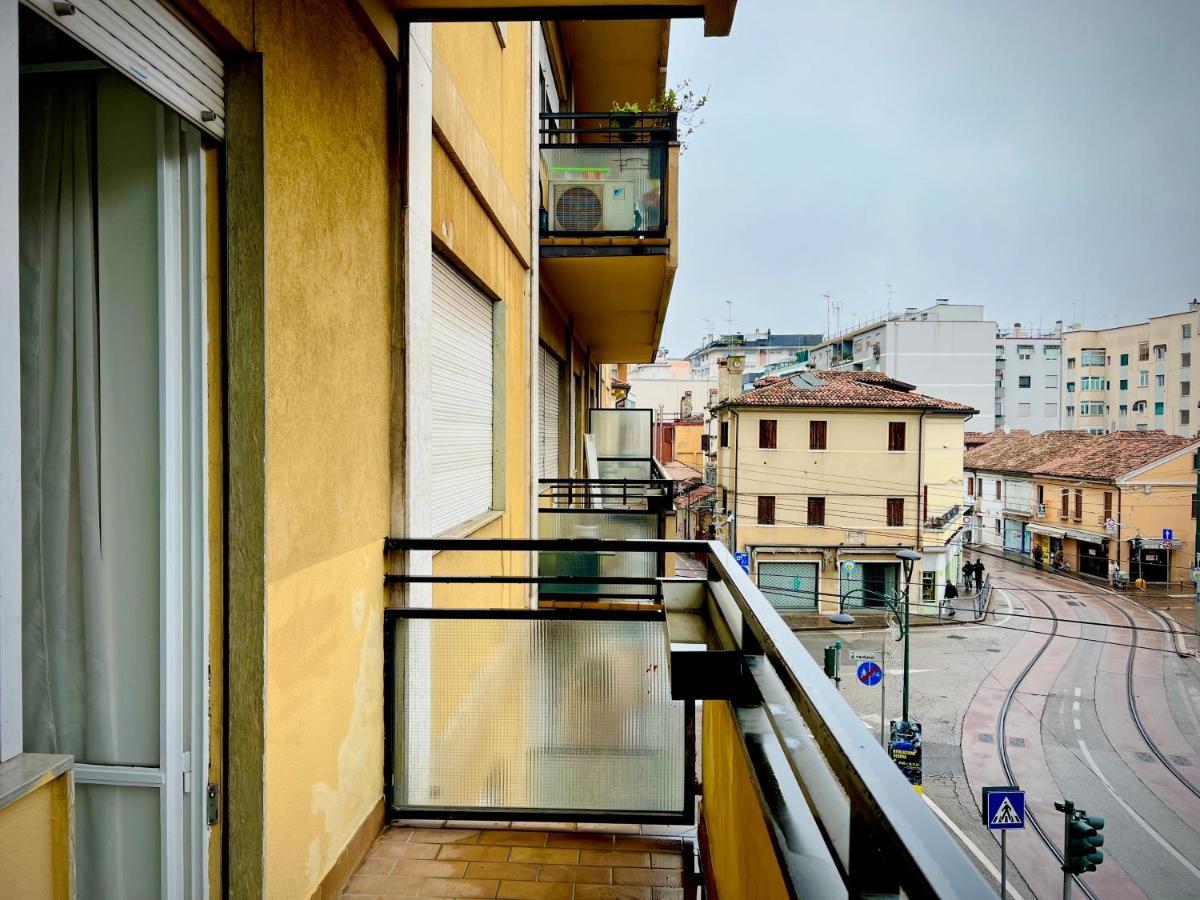 Venice Vip Guest House Mestre Bagian luar foto